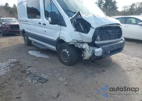 2018 Ford Transit-250 z USA, uszkodzony, nr VIN 1FTYR2CM4JKB53943